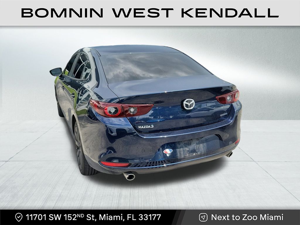 2025 Mazda Mazda3 2.5 Select Sport photo 3