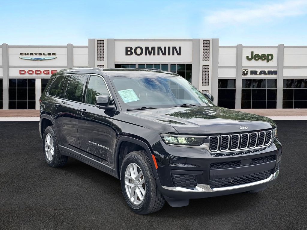 Used 2022 Jeep Grand Cherokee L Laredo SUV