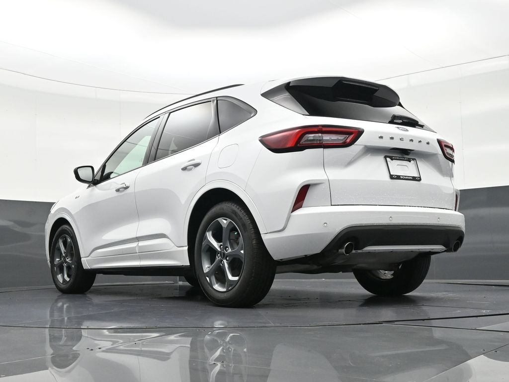 2023 Ford Escape ST-Line - Photo 25