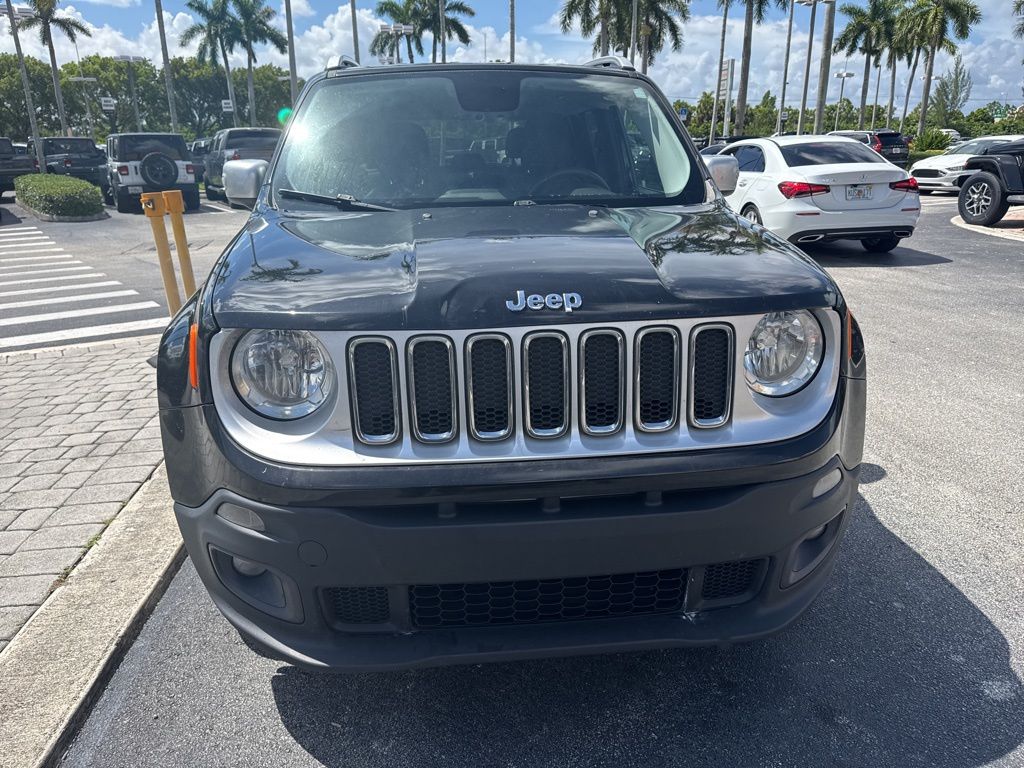 2017 Jeep Renegade Limited photo 4