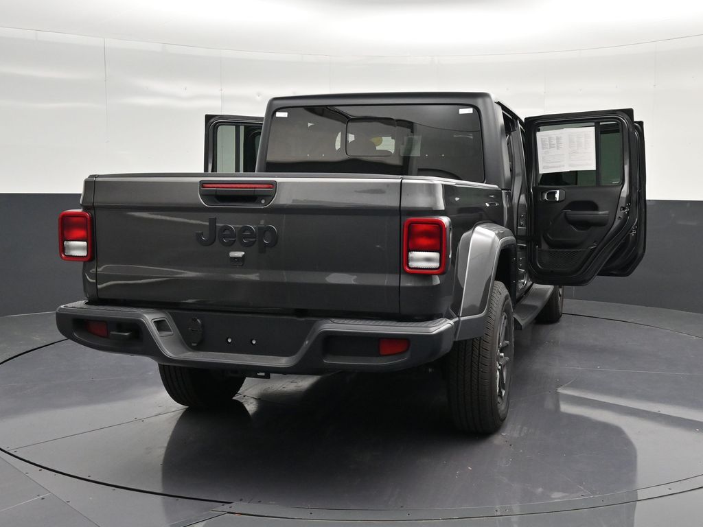 2025 Jeep Gladiator Sport S - Photo 34