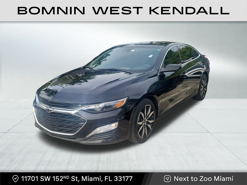 2023 Chevrolet Malibu RS photo 2
