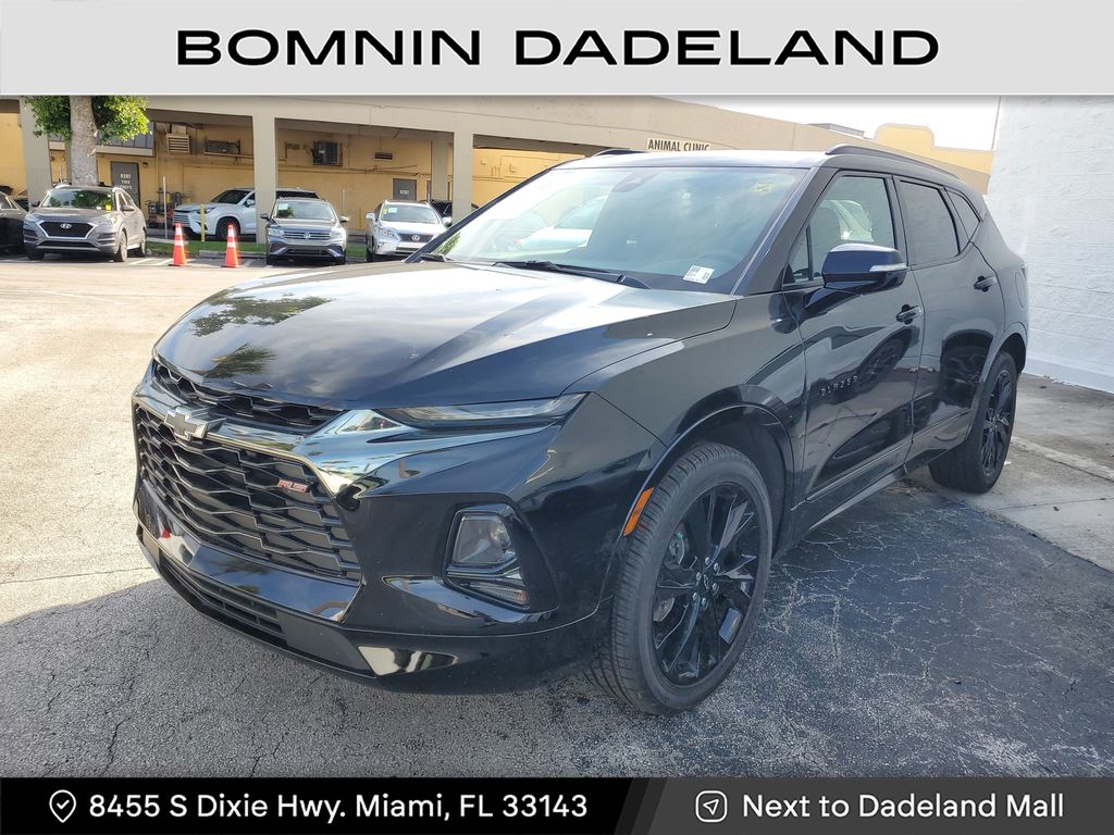 2022 Chevrolet Blazer RS photo 2