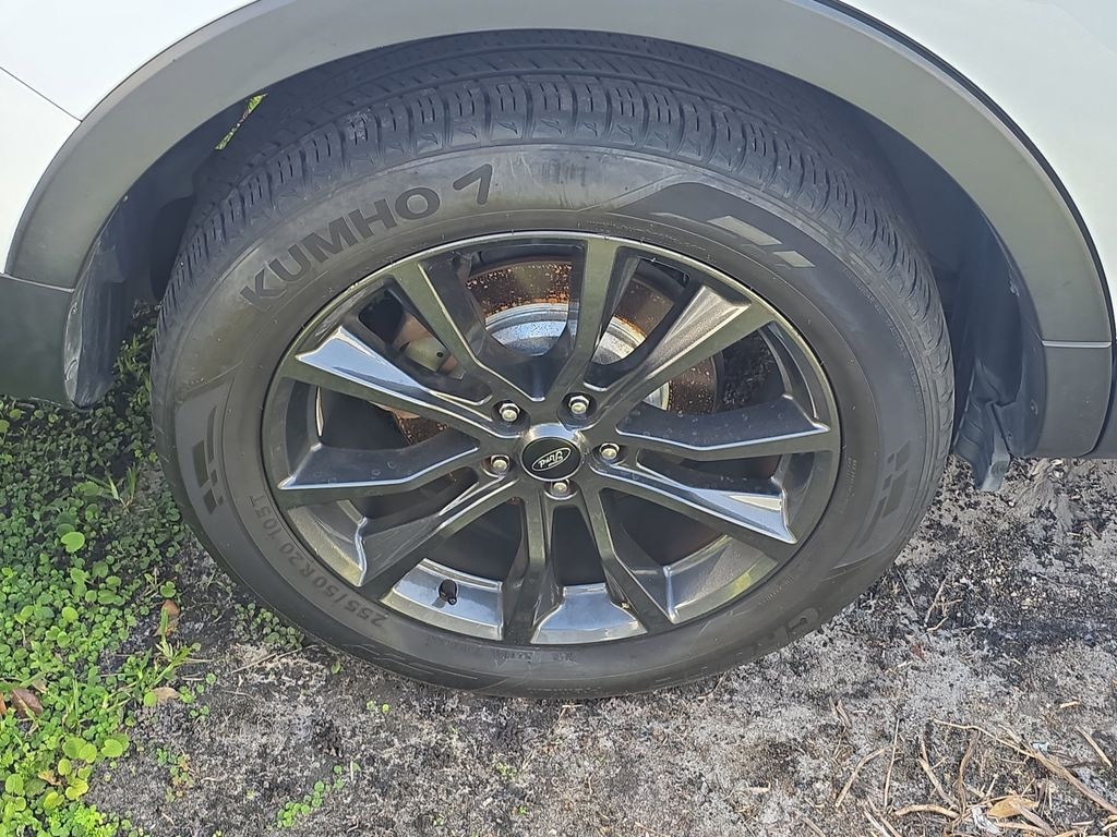 Used 2018 Ford Explorer XLT SUV