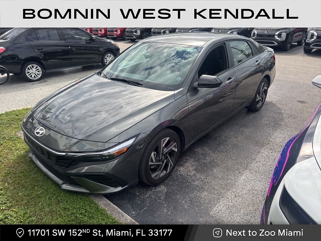 Used 2025 Hyundai Elantra SEL Sport Sedan