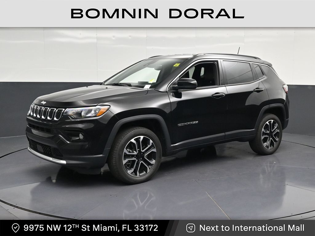 2023 Jeep Compass Limited 4X4's photo