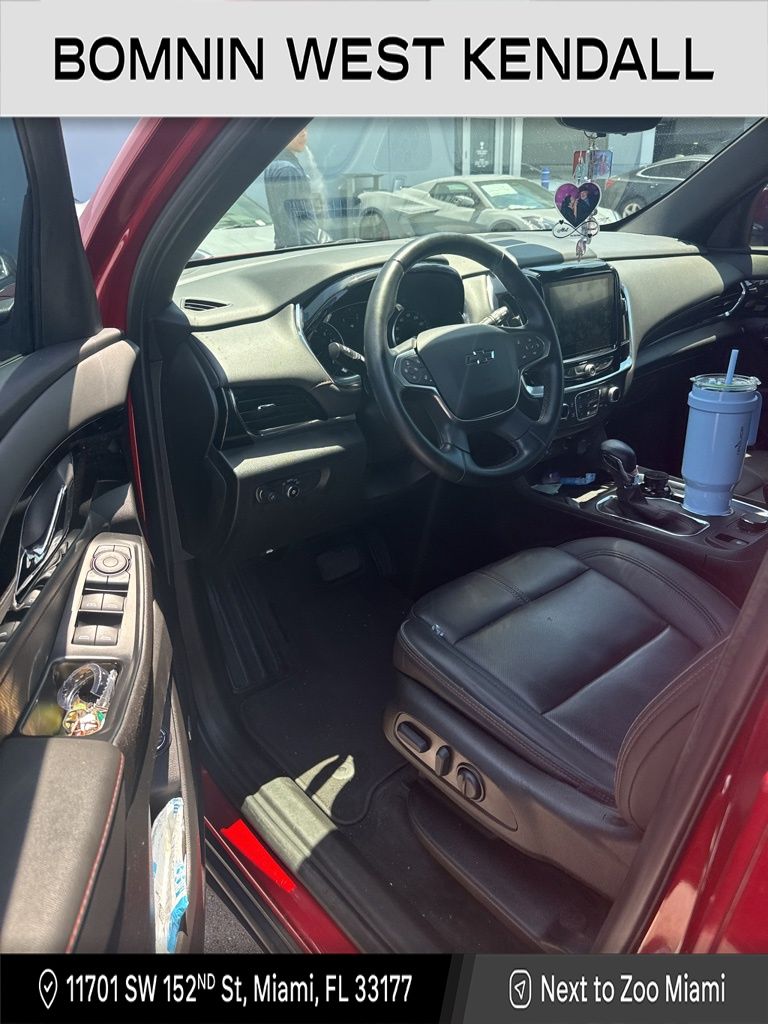 2023 Chevrolet Traverse RS photo 3