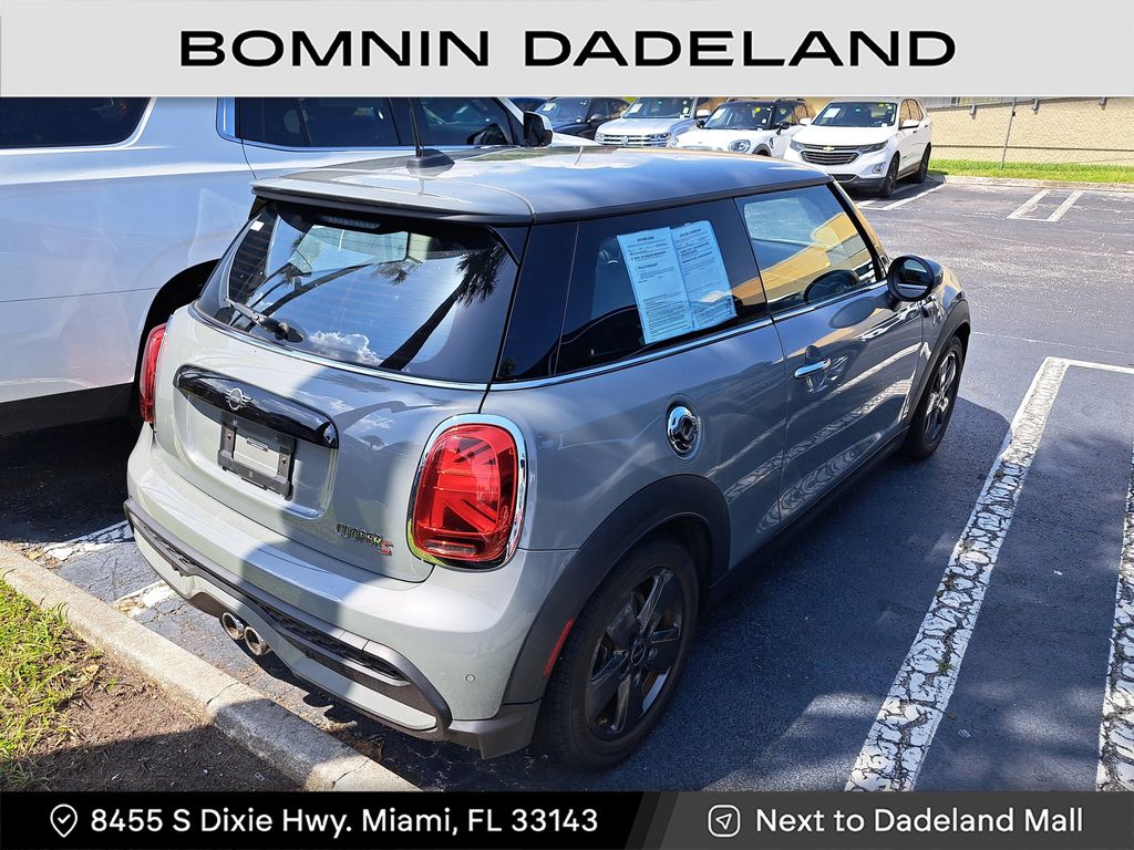 2023 Mini Cooper Hardtop S photo 4