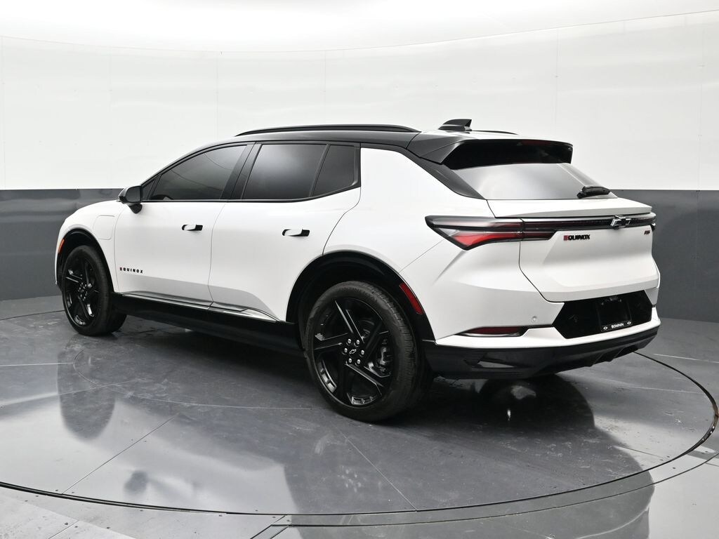 Used 2025 Chevrolet Equinox EV RS SUV