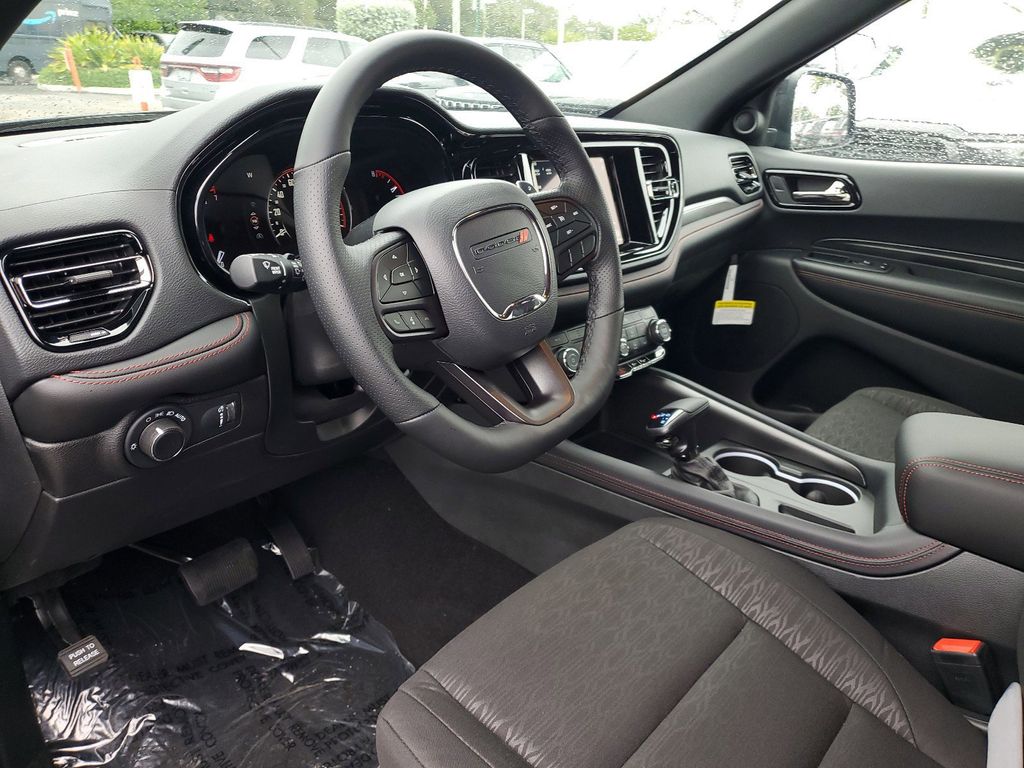 2025 Dodge Durango GT photo 11