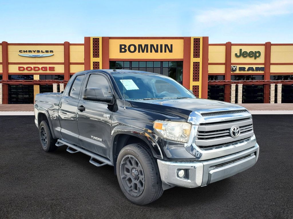 Used 2014 Toyota Tundra SR5 with VIN 5TFRY5F12EX152891 for sale in Miami, FL