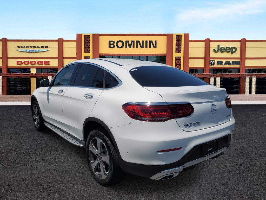 2023 Mercedes Benz GLC 300 Coupe 4MATIC photo 4