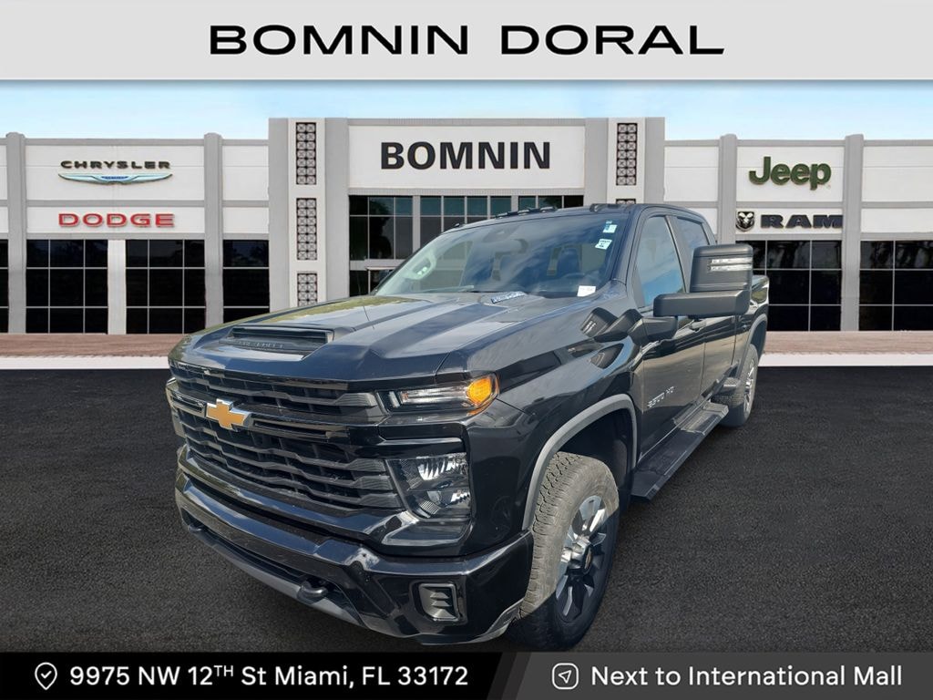 Used 2024 Chevrolet Silverado 2500HD Custom Truck
