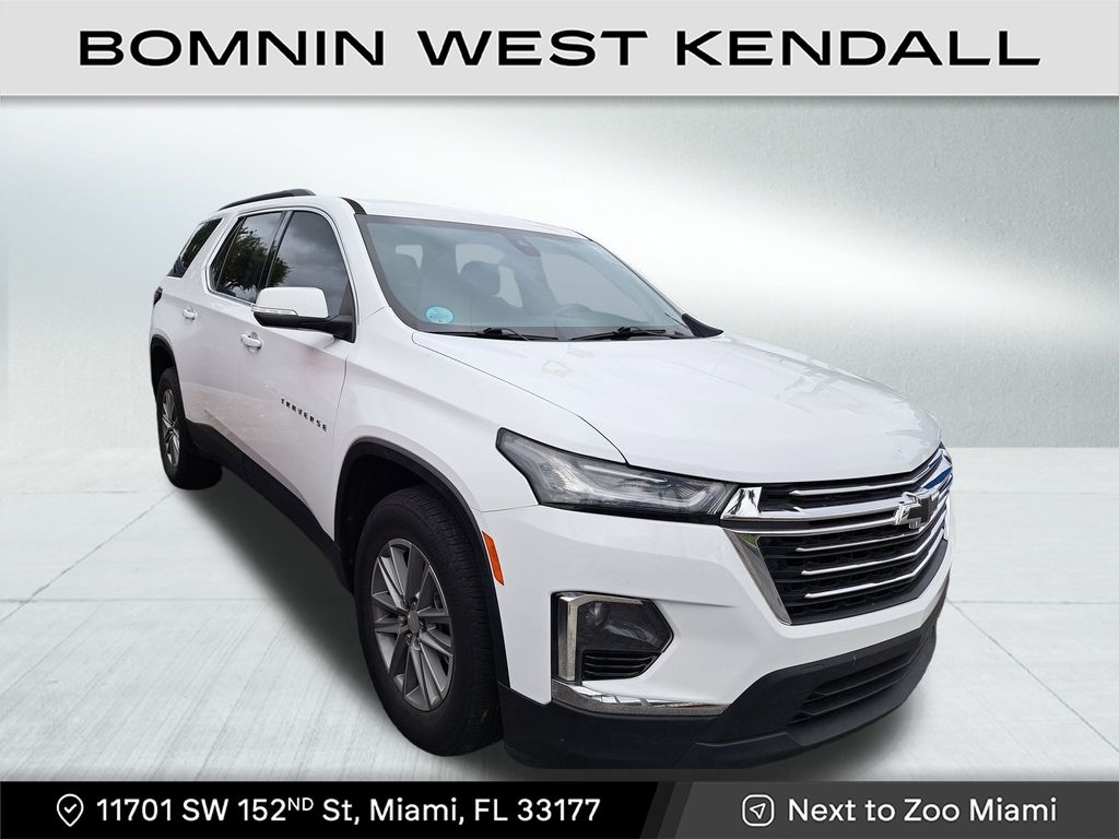 2022 Chevrolet Traverse Cloth photo 2