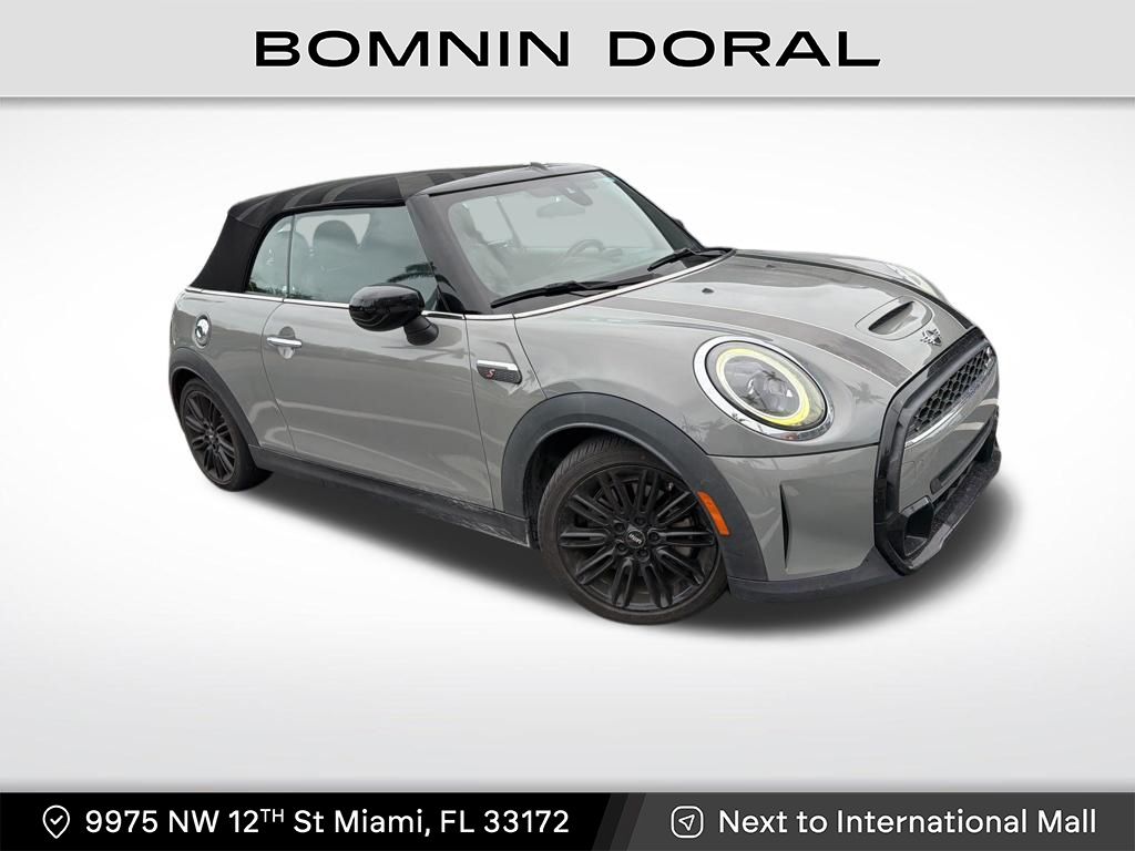 2023 MINI Convertible Cooper S's photo
