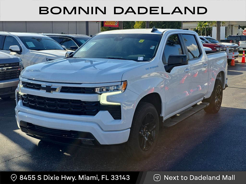 2025 Chevrolet Silverado 1500 RST photo 2