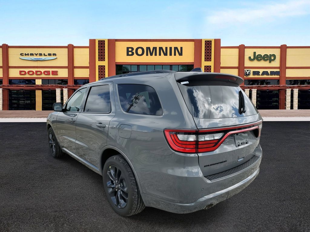 2025 Dodge Durango GT photo 4