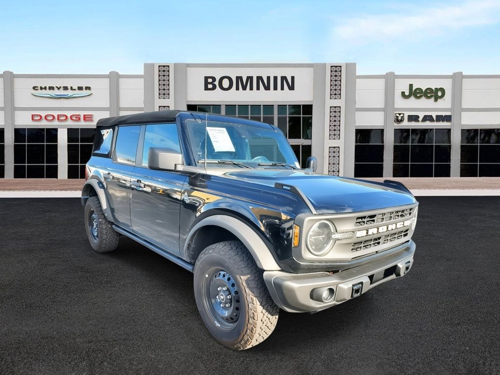 Used 2023 Ford Bronco Black Diamond SUV