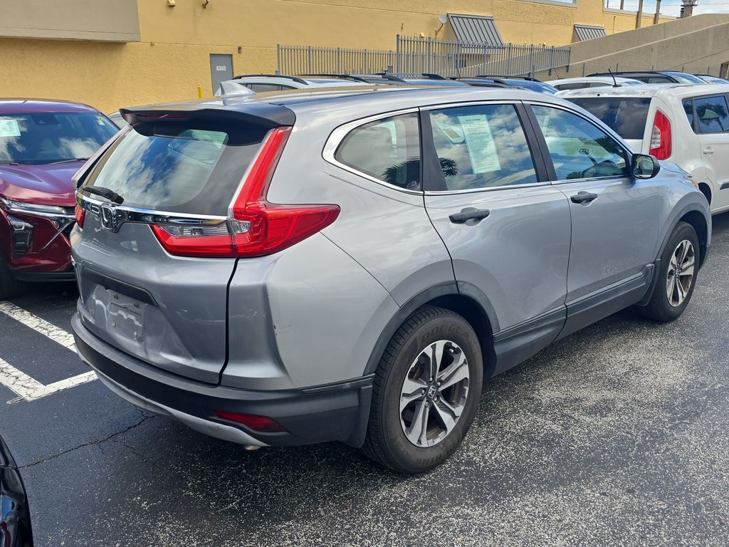 2017 Honda CR-V LX photo 3