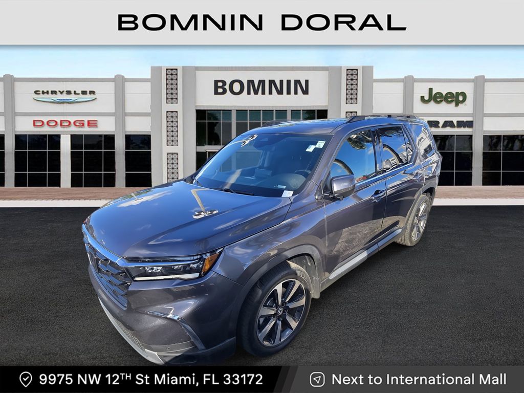 2023 Honda Pilot Elite's photo