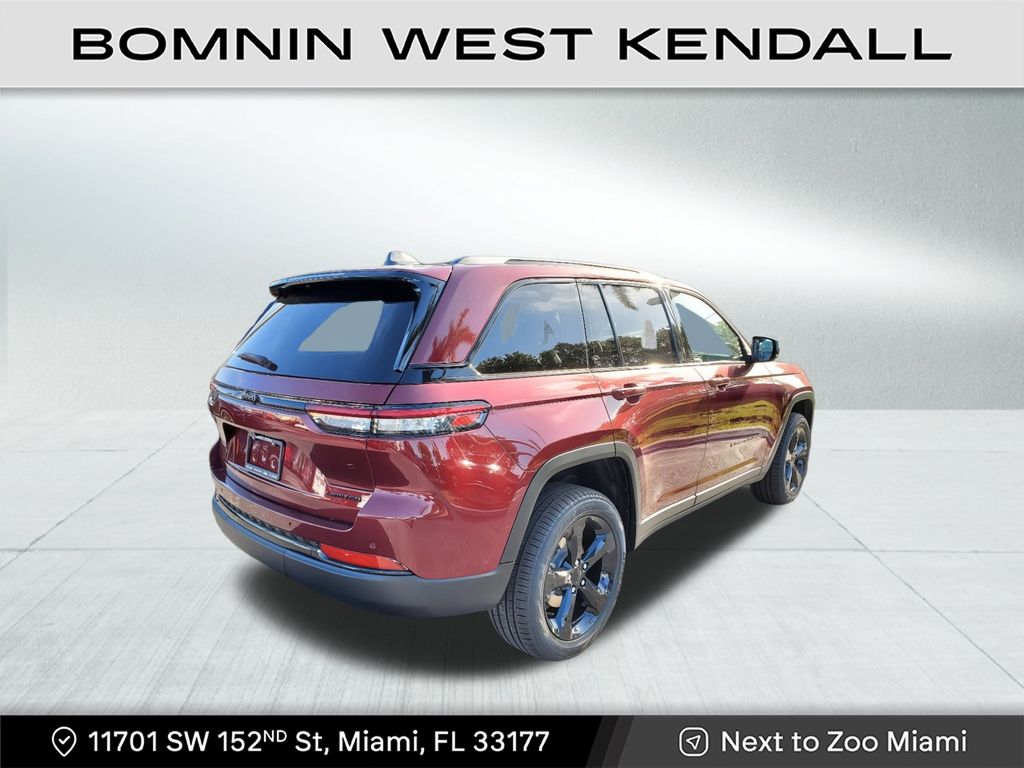 2025 Jeep Grand Cherokee Limited photo 2