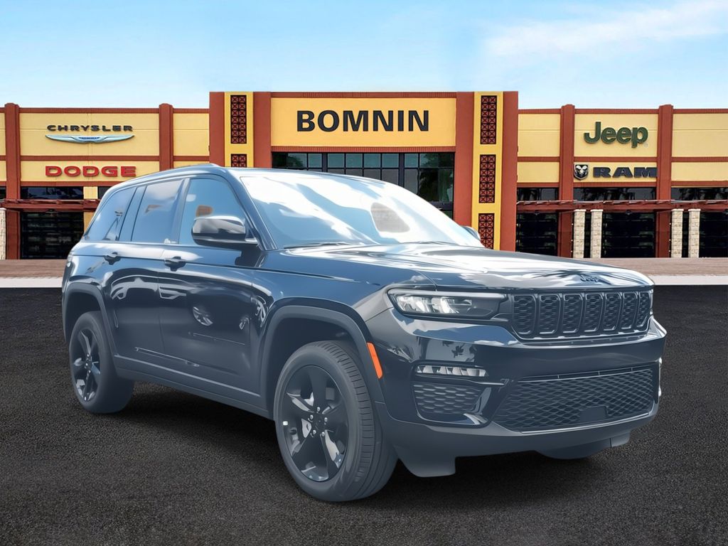 2025 Jeep Grand Cherokee Limited photo 3