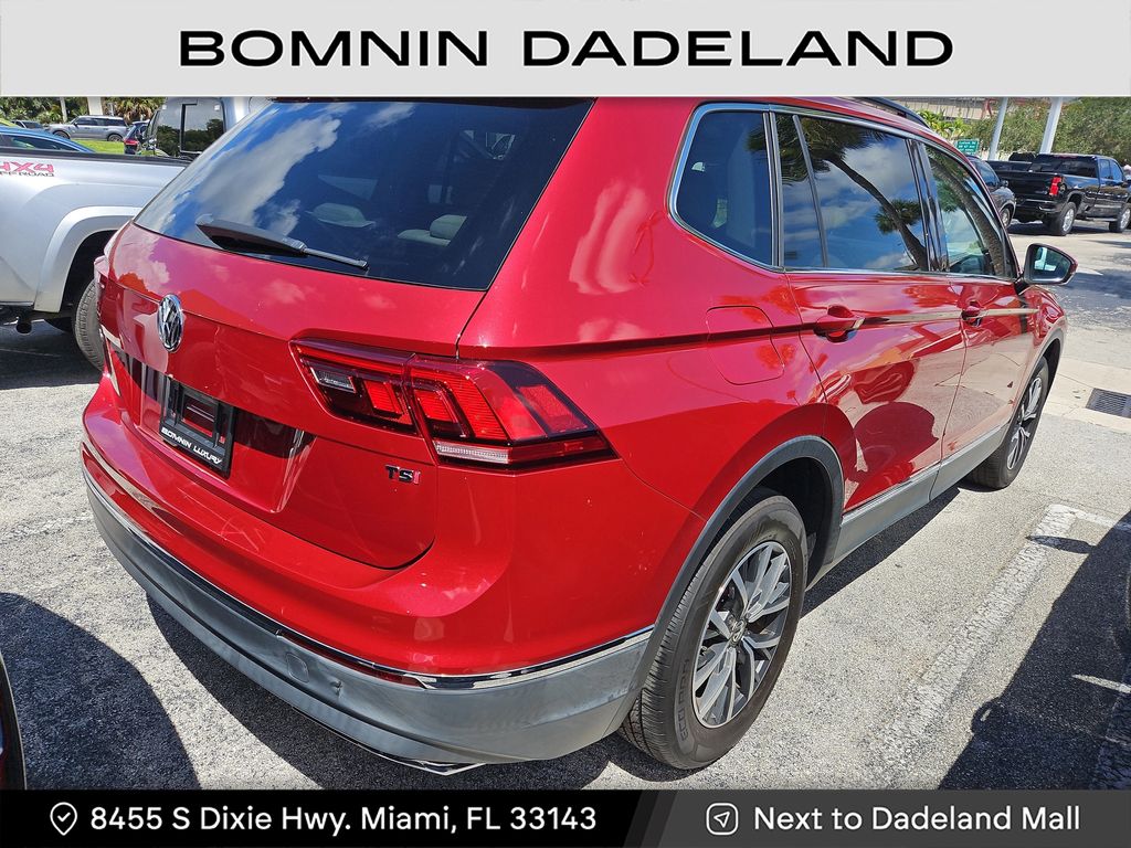 2018 Volkswagen Tiguan SE photo 4