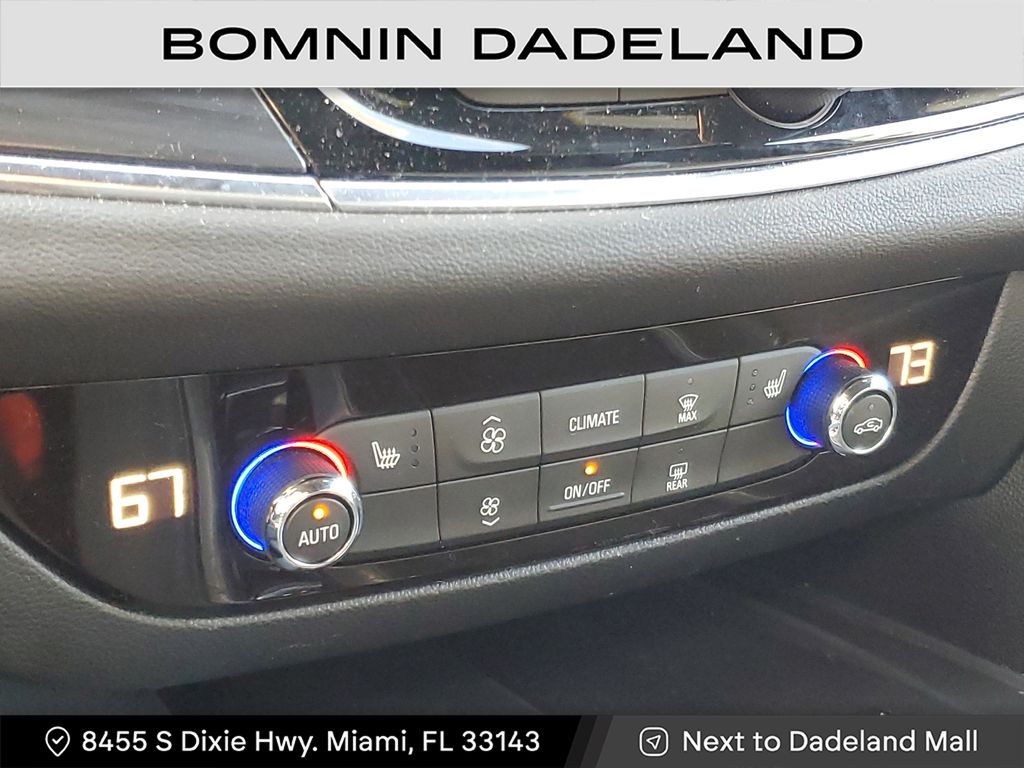 2023 Buick Enclave Essence photo 21