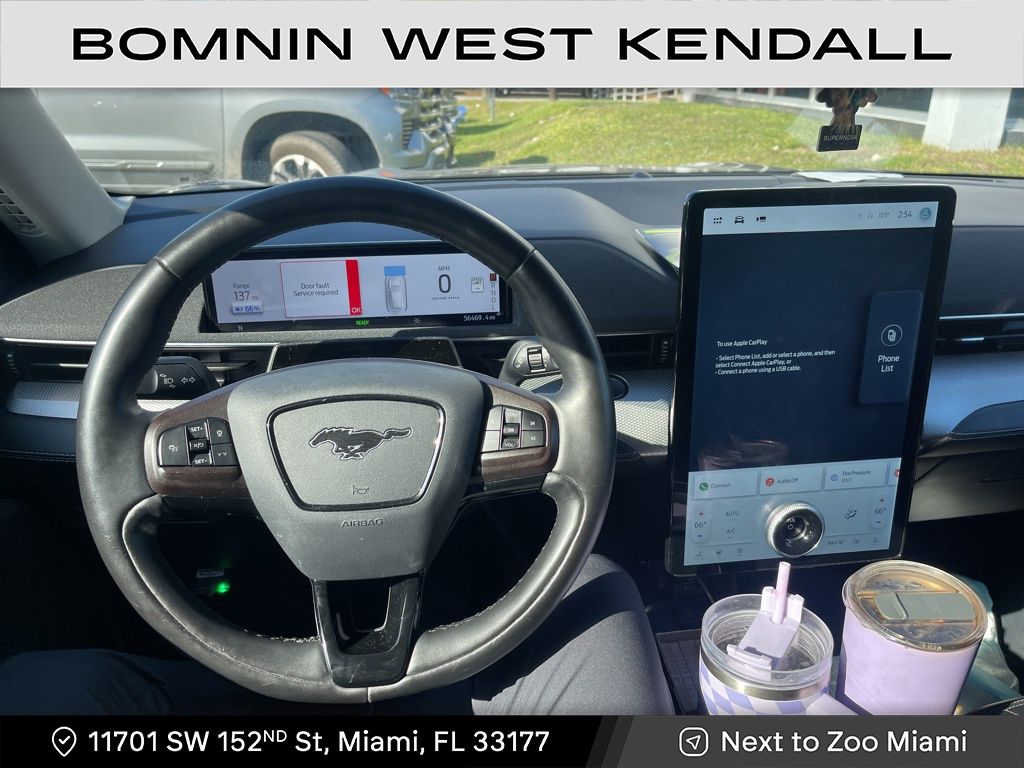 2021 Ford Mustang Mach-E Select photo 4