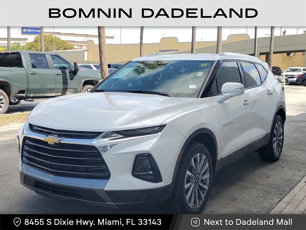 2022 Chevrolet Blazer Premier photo 2
