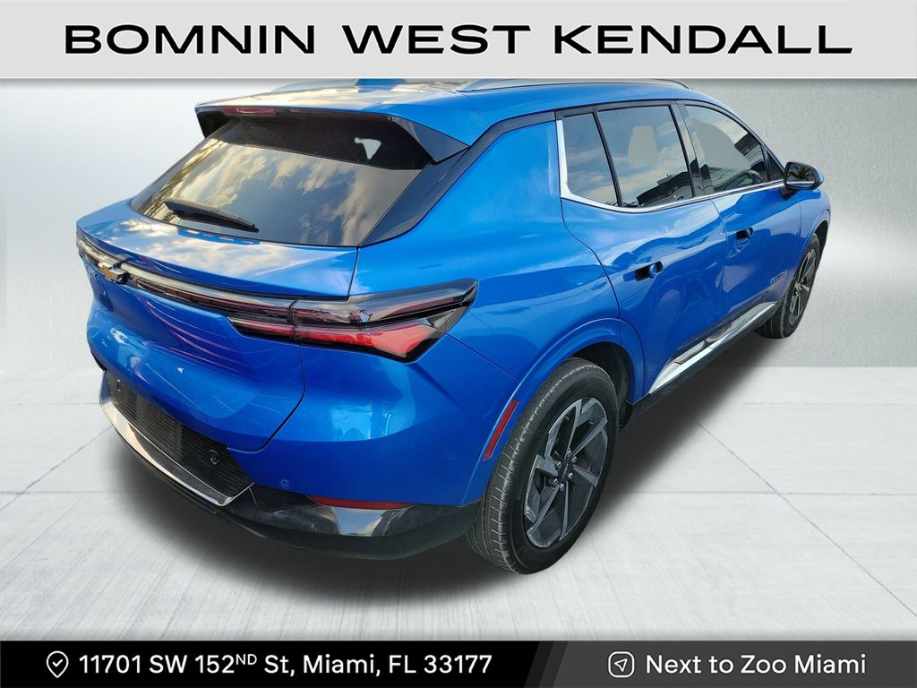 2024 Chevrolet Equinox EV 1LT photo 4