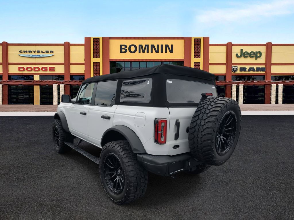 2023 Ford Bronco Badlands photo 4