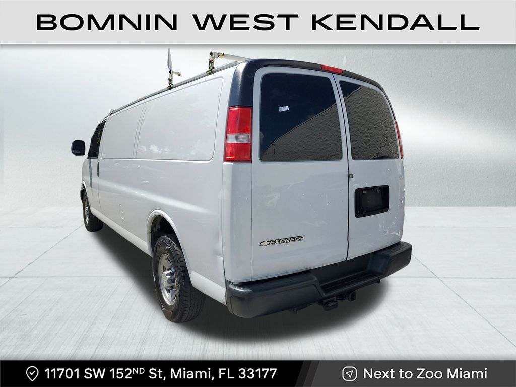 2020 Chevrolet Express 2500 Work Van photo 3