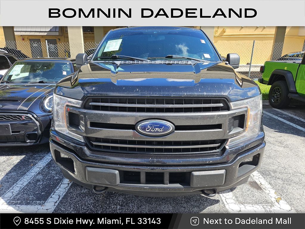 2019 Ford F-150 XLT photo 2
