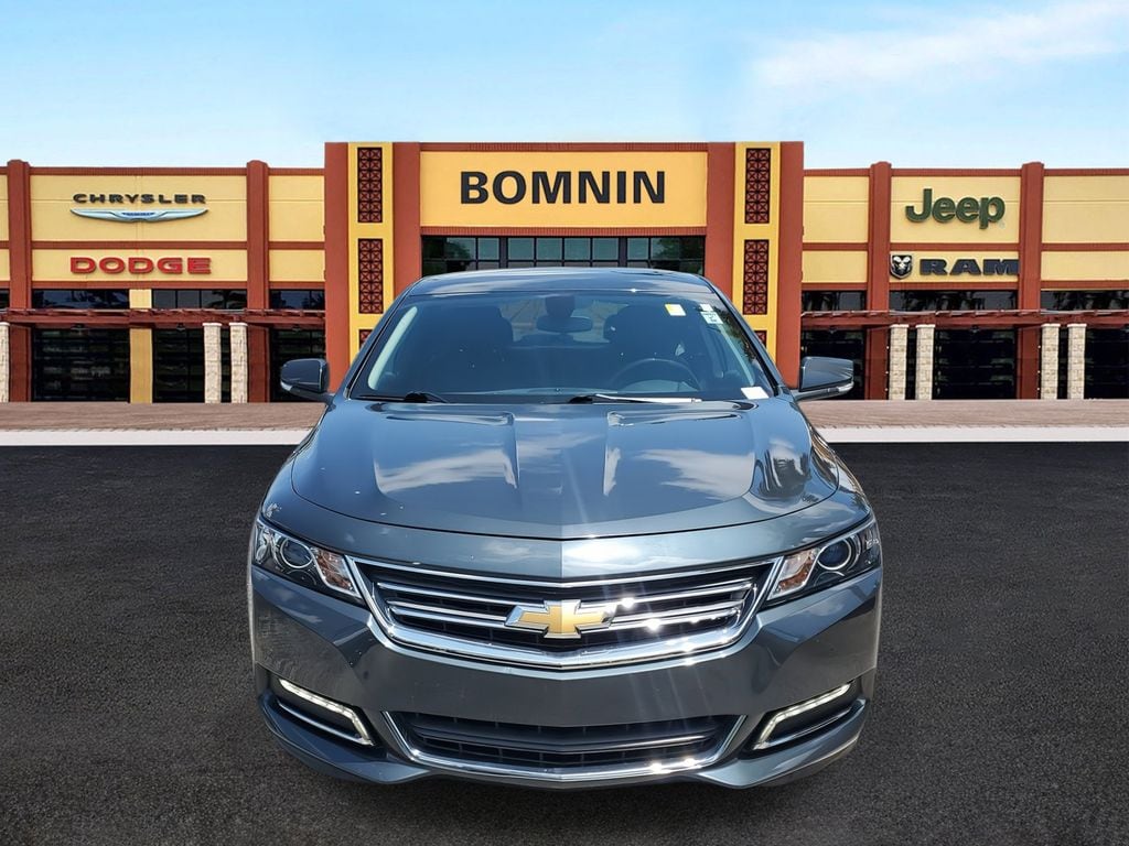 Used 2018 Chevrolet Impala 1LT with VIN 2G1105S33J9146904 for sale in Miami, FL