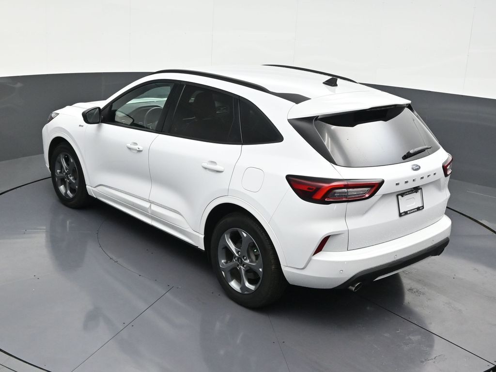 2023 Ford Escape ST-Line - Photo 17