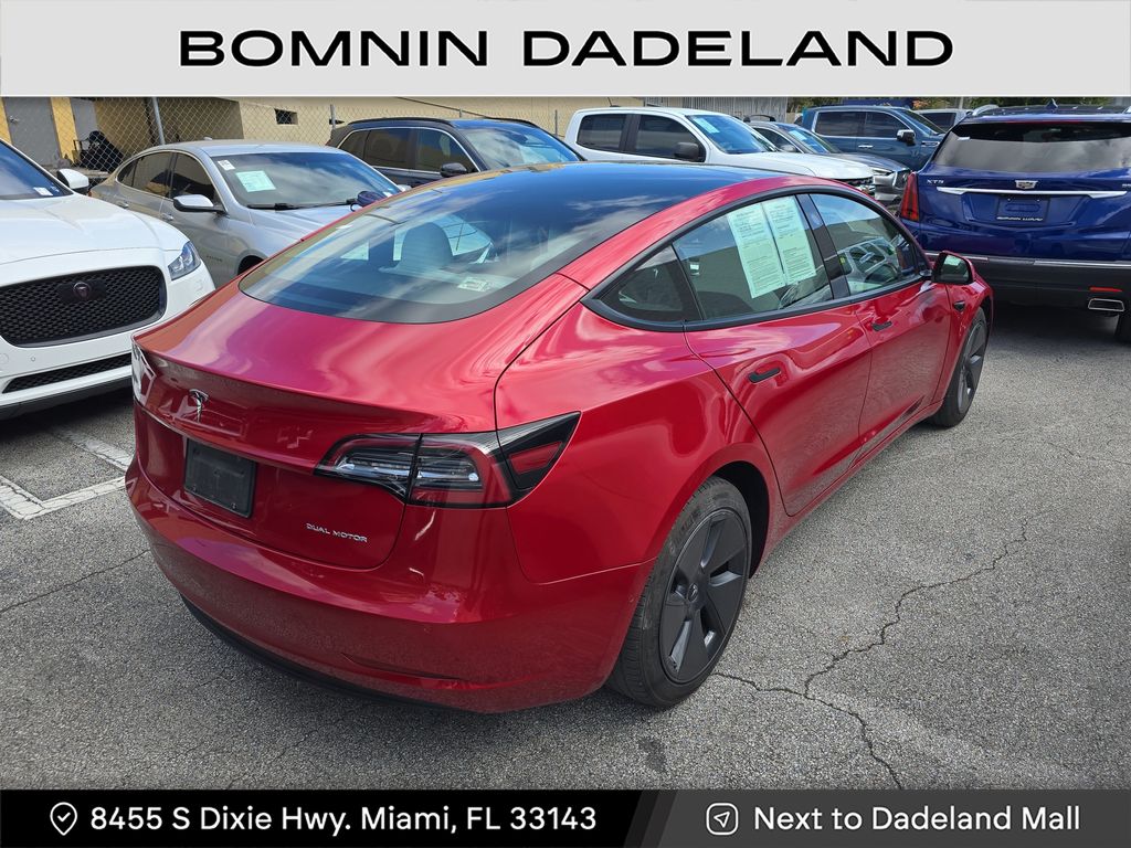 2021 Tesla Model 3 Long Range photo 4