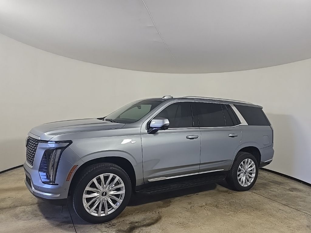 2025 Cadillac Escalade Luxury photo 2