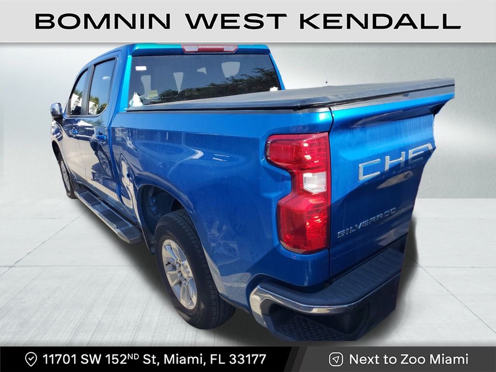 2023 Chevrolet Silverado 1500 LT photo 4