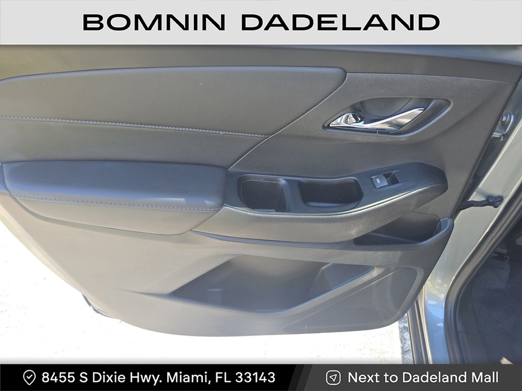 2023 Chevrolet Traverse Cloth photo 4