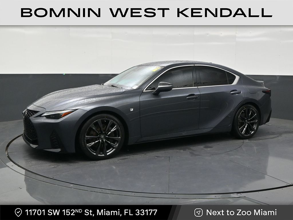 2021 Lexus IS