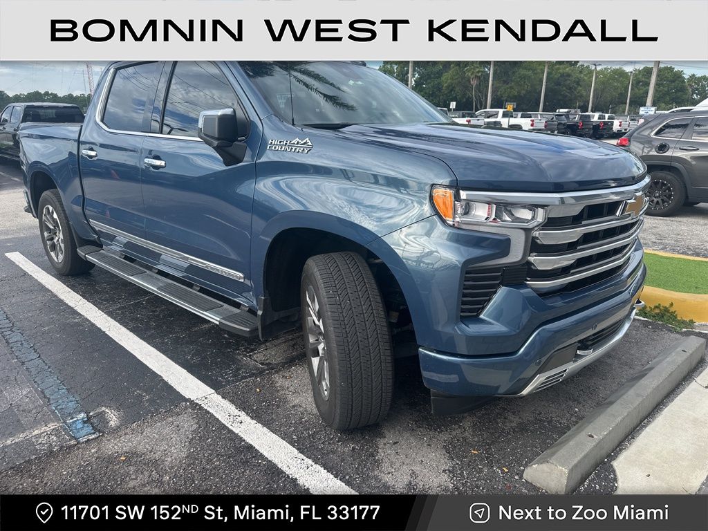 2024 Chevrolet Silverado 1500 High Country photo 2