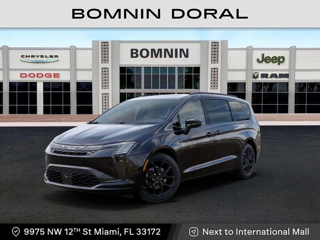 2027 Chrysler Pacifica Limited's photo
