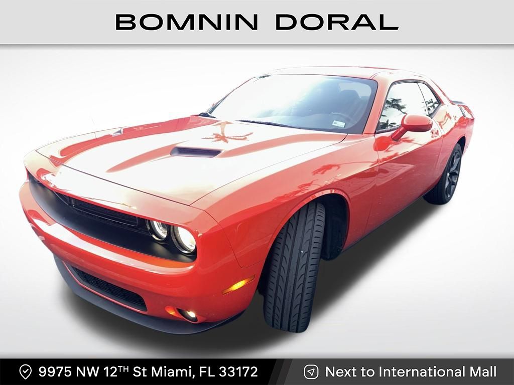 2021 Dodge Challenger SXT Auto's photo