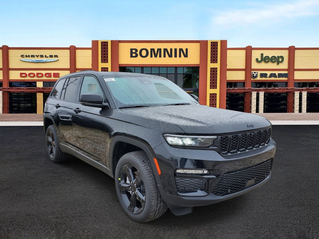 2025 Jeep Grand Cherokee Limited photo 2