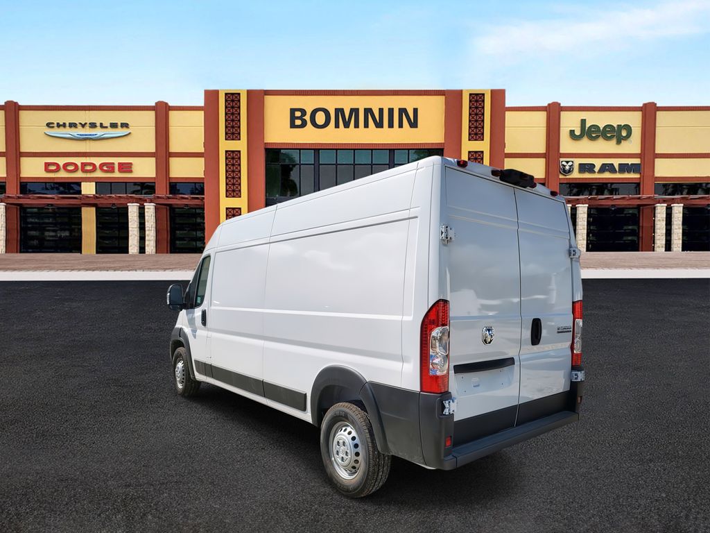 2025 Ram ProMaster 2500 photo 4