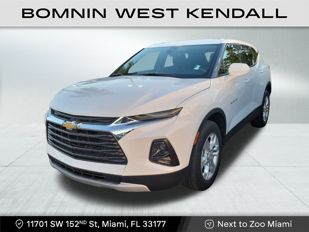 2022 Chevrolet Blazer 2LT photo 2