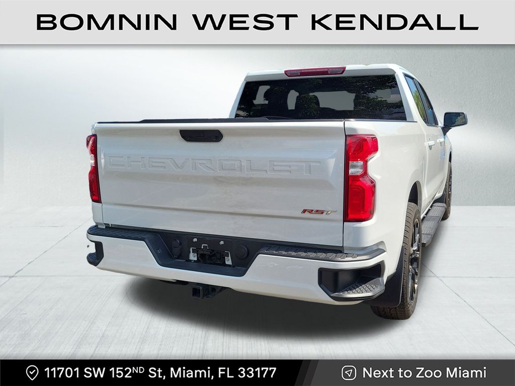 2025 Chevrolet Silverado 1500 RST photo 4