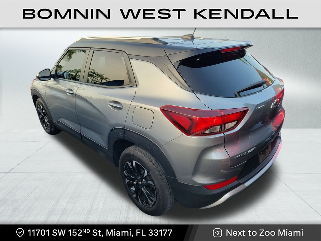 2023 Chevrolet Trailblazer LT photo 3