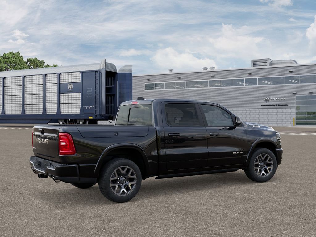 2026 Ram 1500 Laramie photo 4